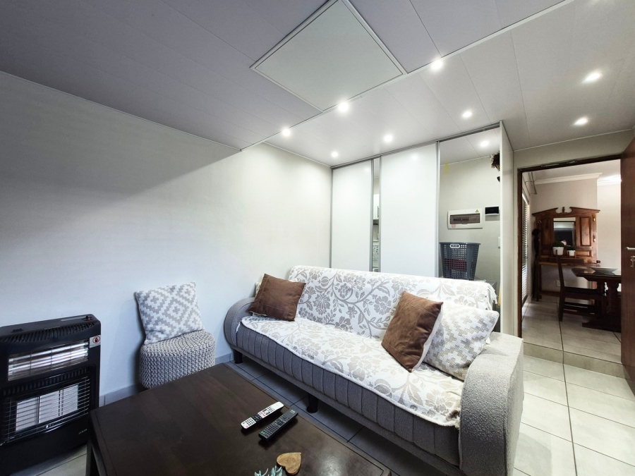 2 Bedroom Property for Sale in Klein Parys Western Cape